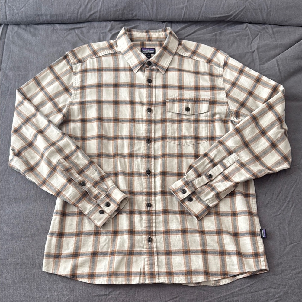 Patagonia Men's Cream Plaid Shirt